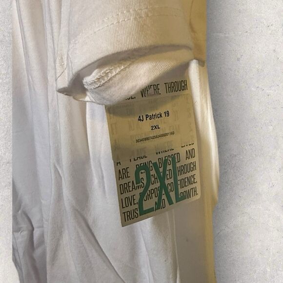 LulaRoe Patrick Tshirt-Size 2XL-White With Flag And Eagle Print Shirt-NWT - Picture 2 of 5